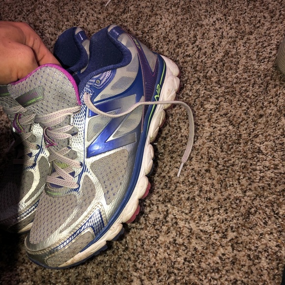 New balance running shoes - Picture 9 of 12